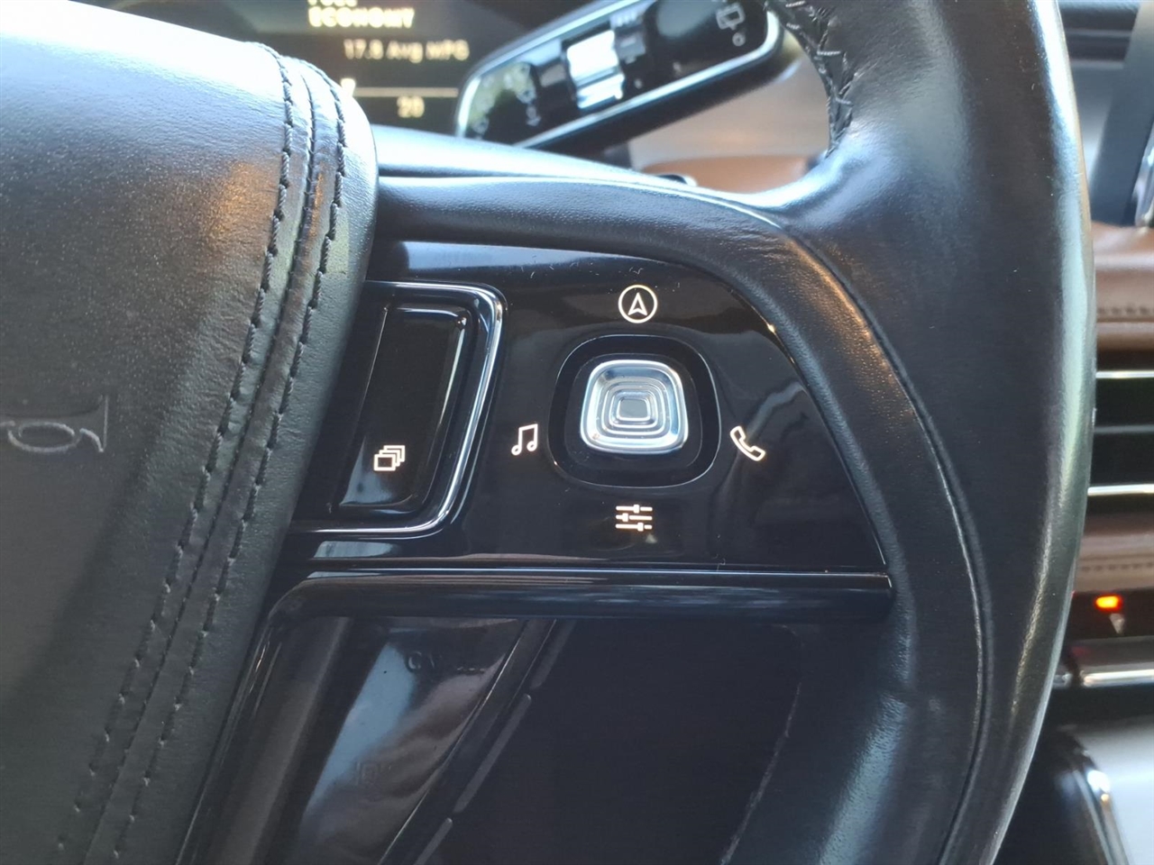 Lincoln Aviator  2022