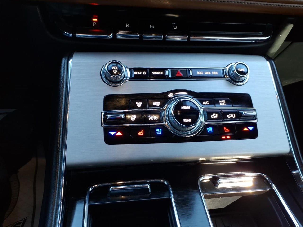 Lincoln Aviator  2022