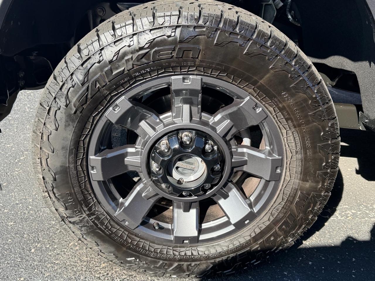 Ford Super Duty F-250 SRW Lariat 4WD Crew Cab 6.75' Box 2023