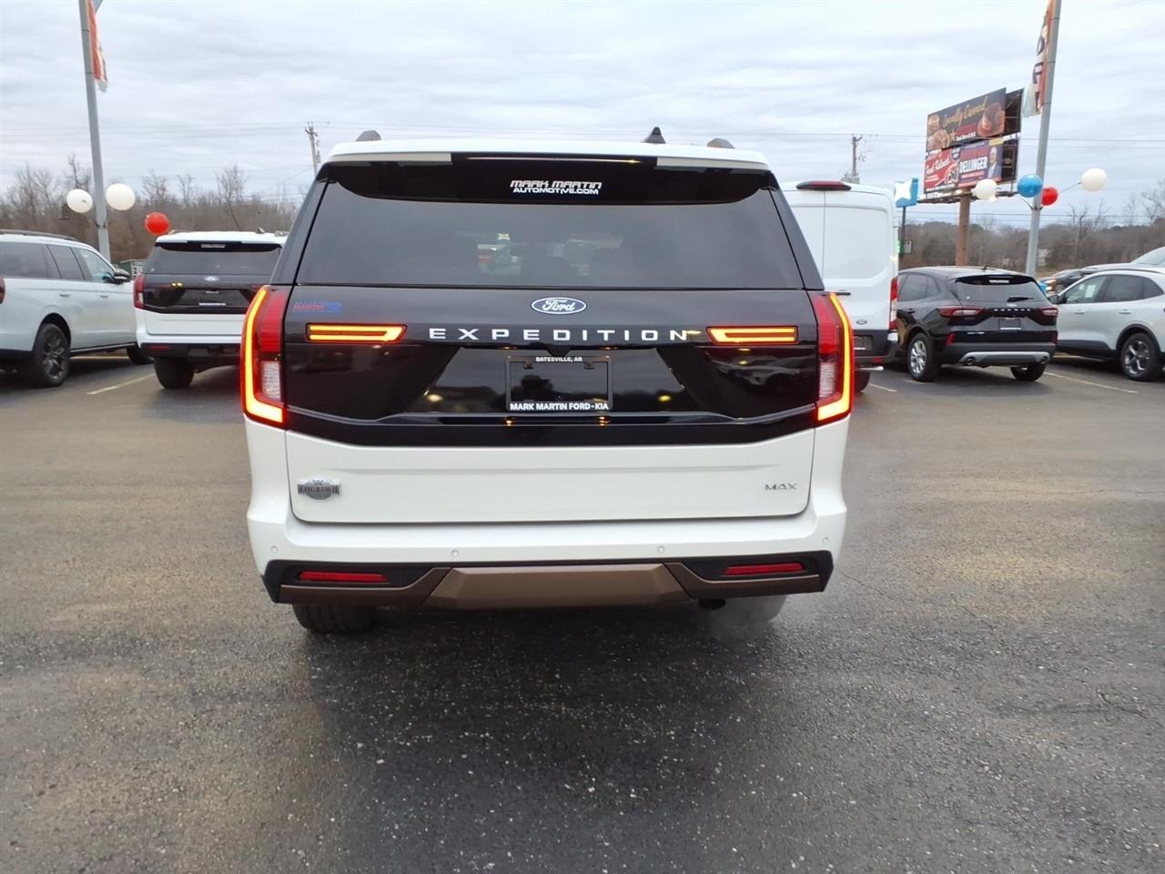 Ford Expedition Max  2026