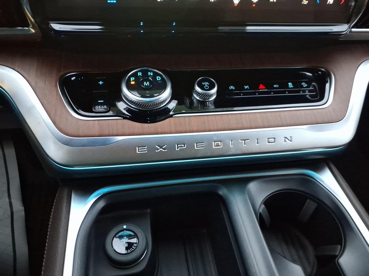 Ford Expedition Max  2026