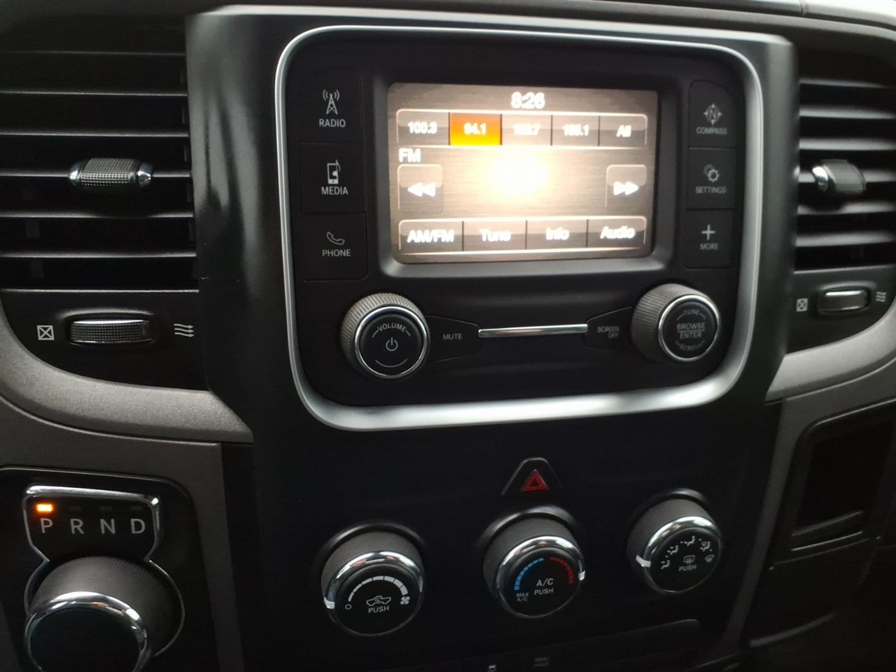 RAM 1500 Classic  2021