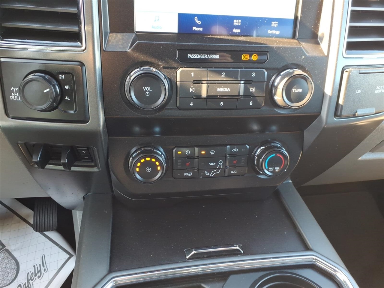 Ford Super Duty F-250 SRW XLT 4WD Crew Cab 6.75' Box 2020