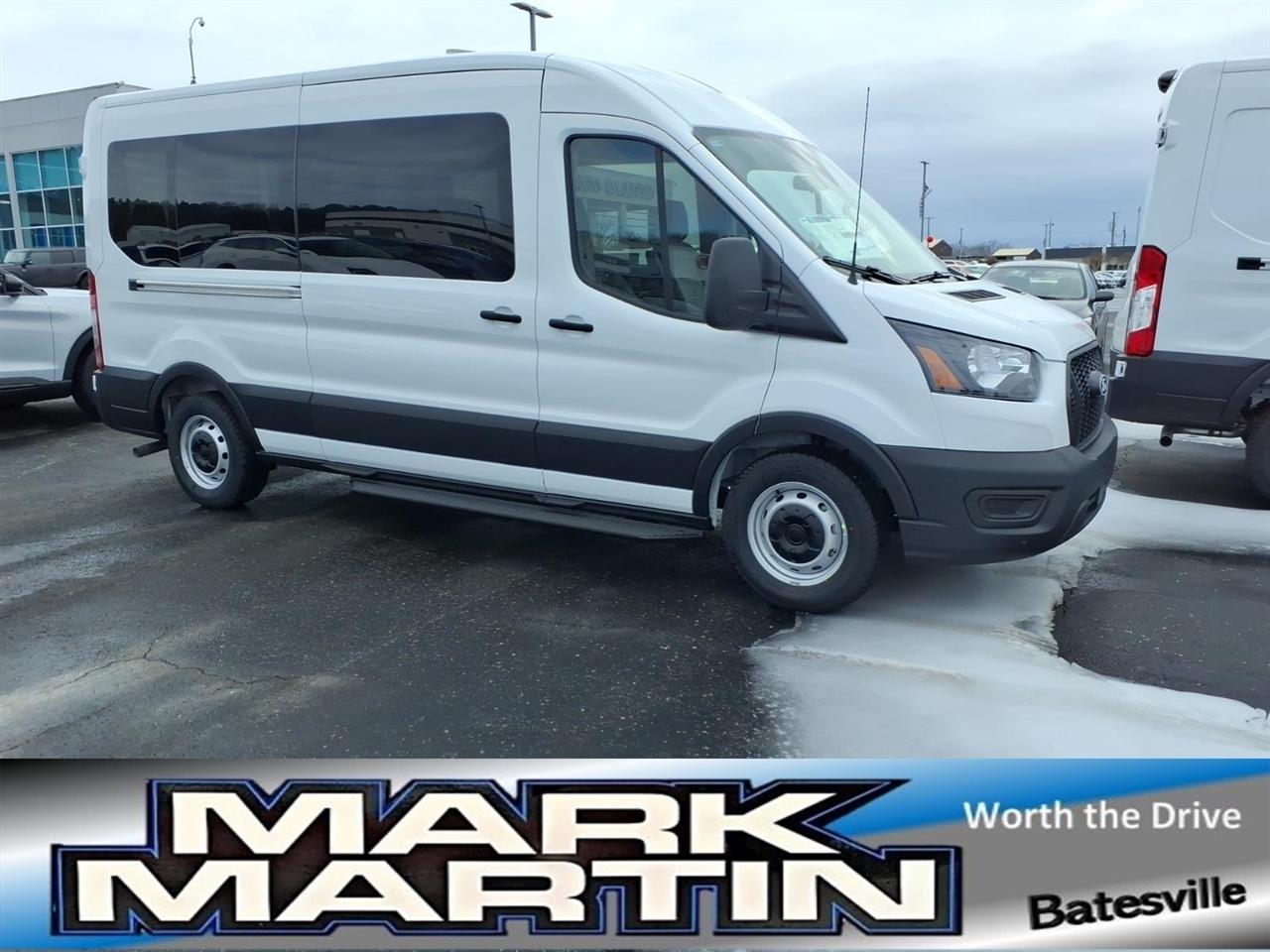 2026 Ford Transit Passenger Wagon 350 XL - 15 Passenger