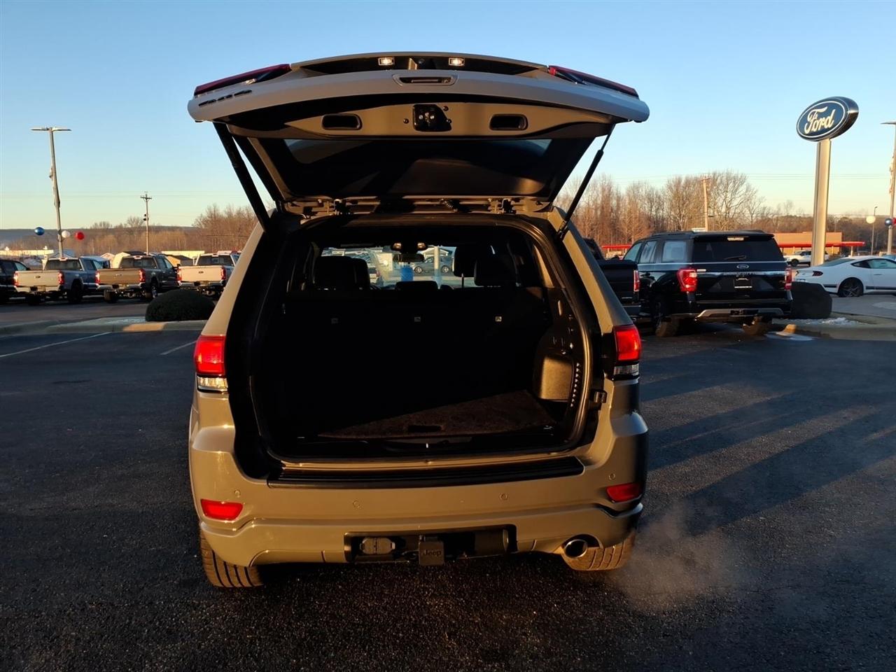 Jeep Grand Cherokee  2021