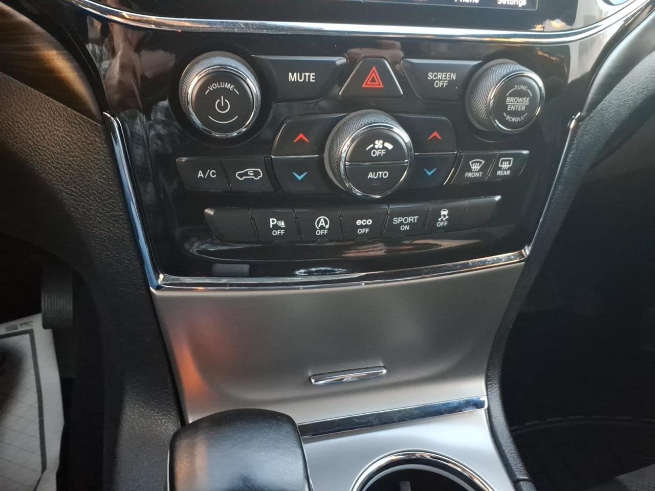 Jeep Grand Cherokee  2021