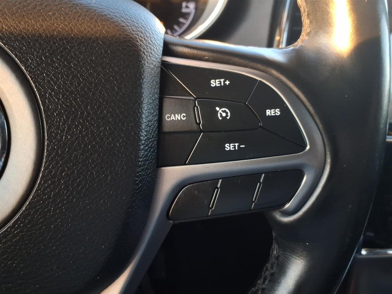 Jeep Grand Cherokee  2021