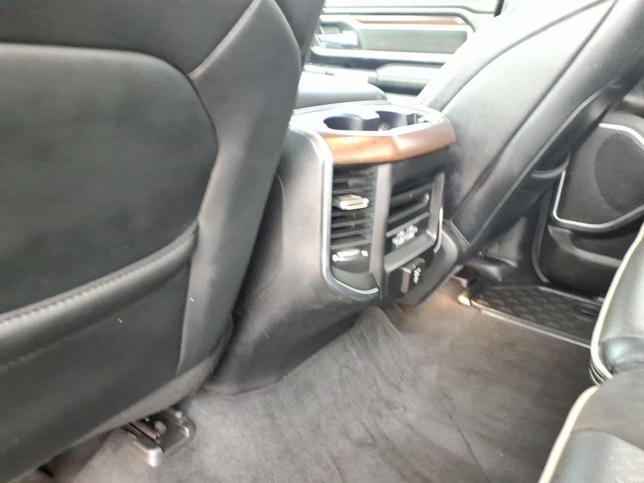 RAM 1500  2021