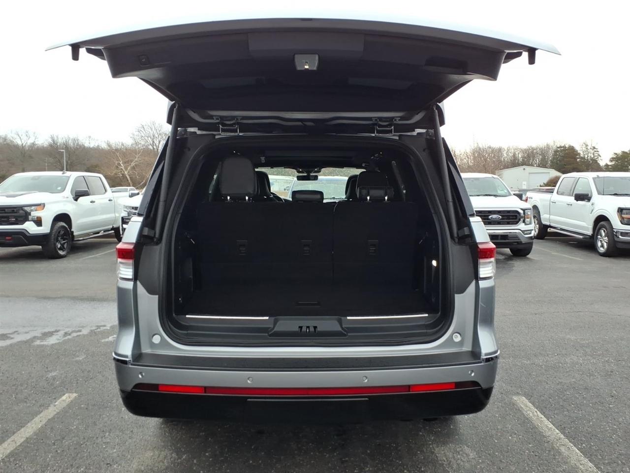 Lincoln Navigator  2023