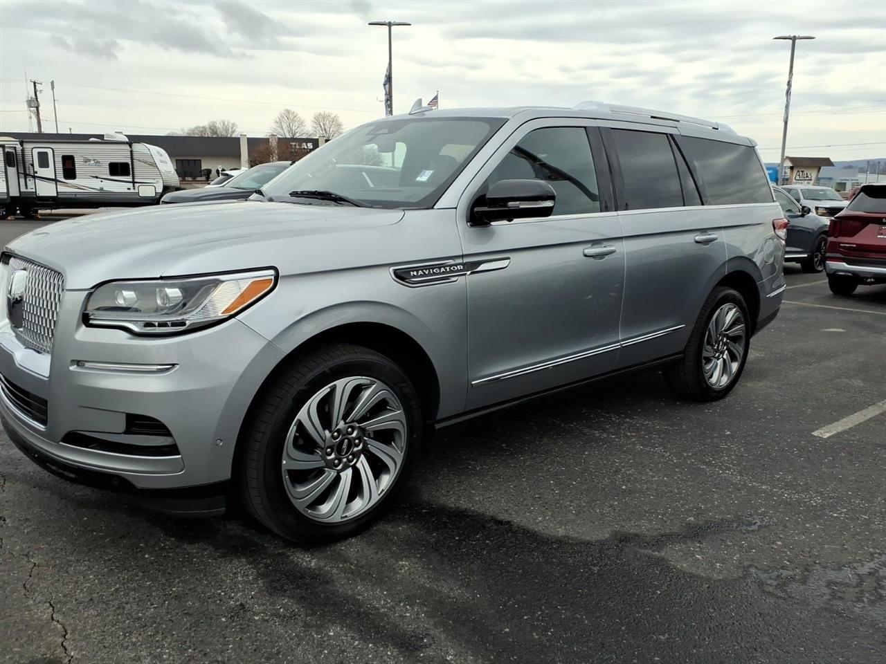 Lincoln Navigator  2023