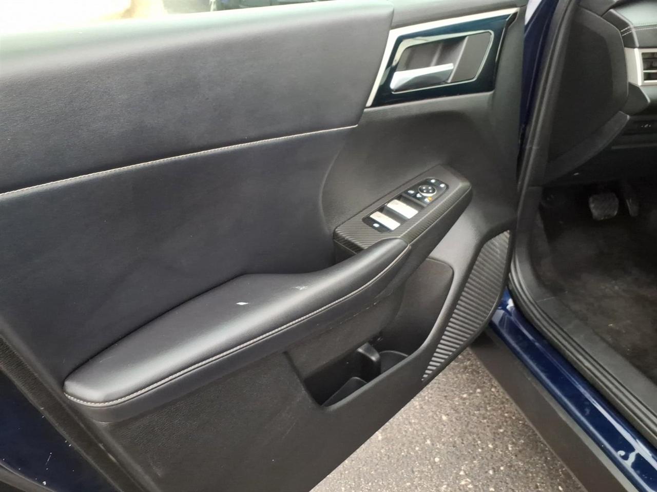 Mitsubishi Outlander  2023