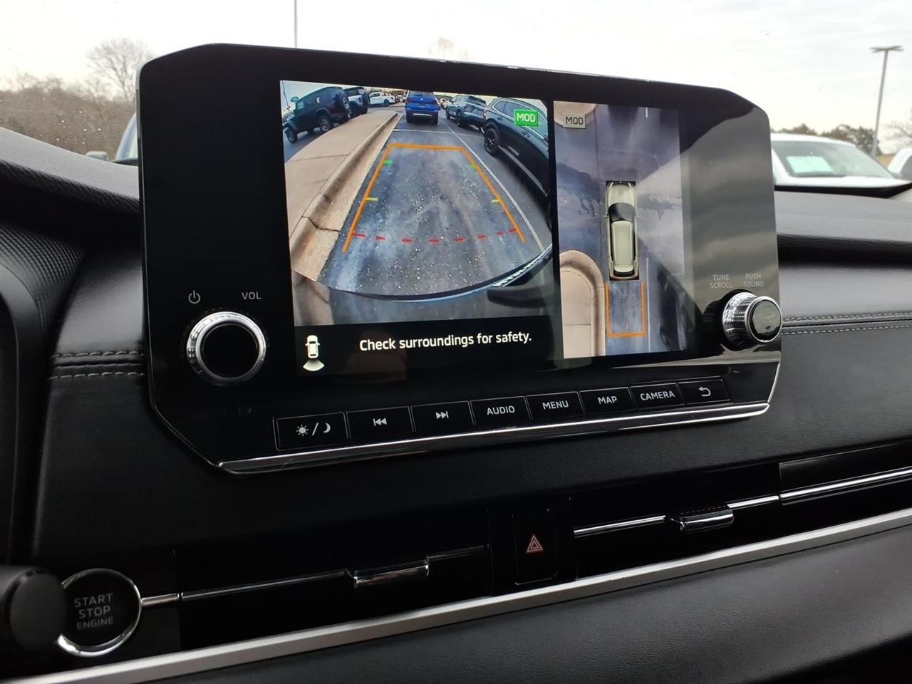 Mitsubishi Outlander  2023