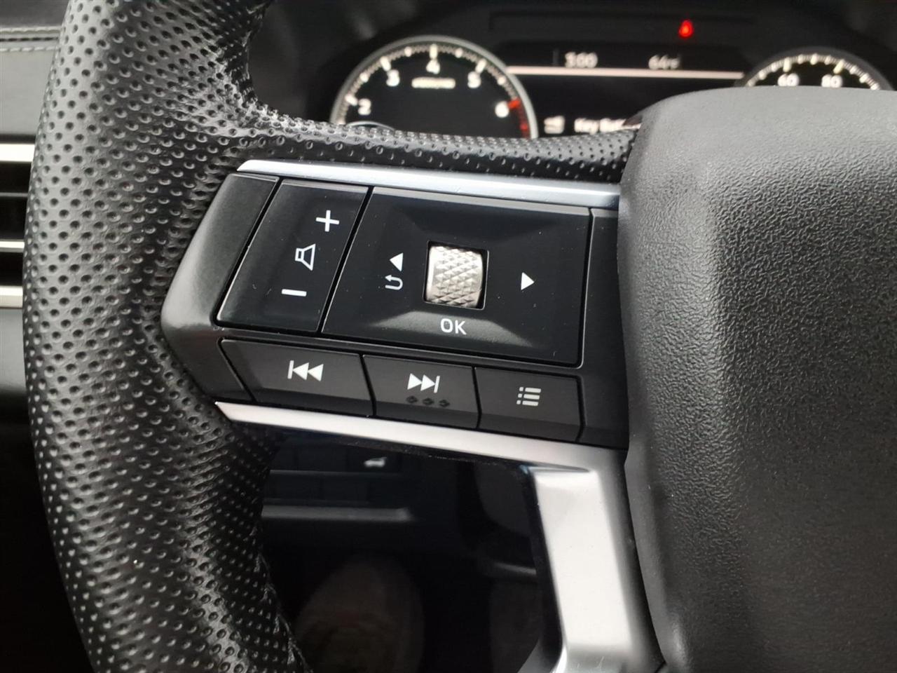 Mitsubishi Outlander  2023