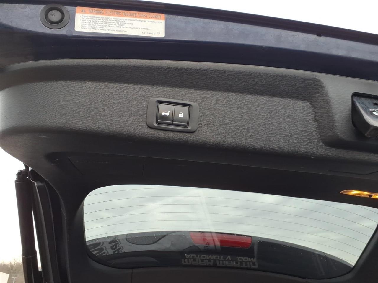 Mitsubishi Outlander  2023