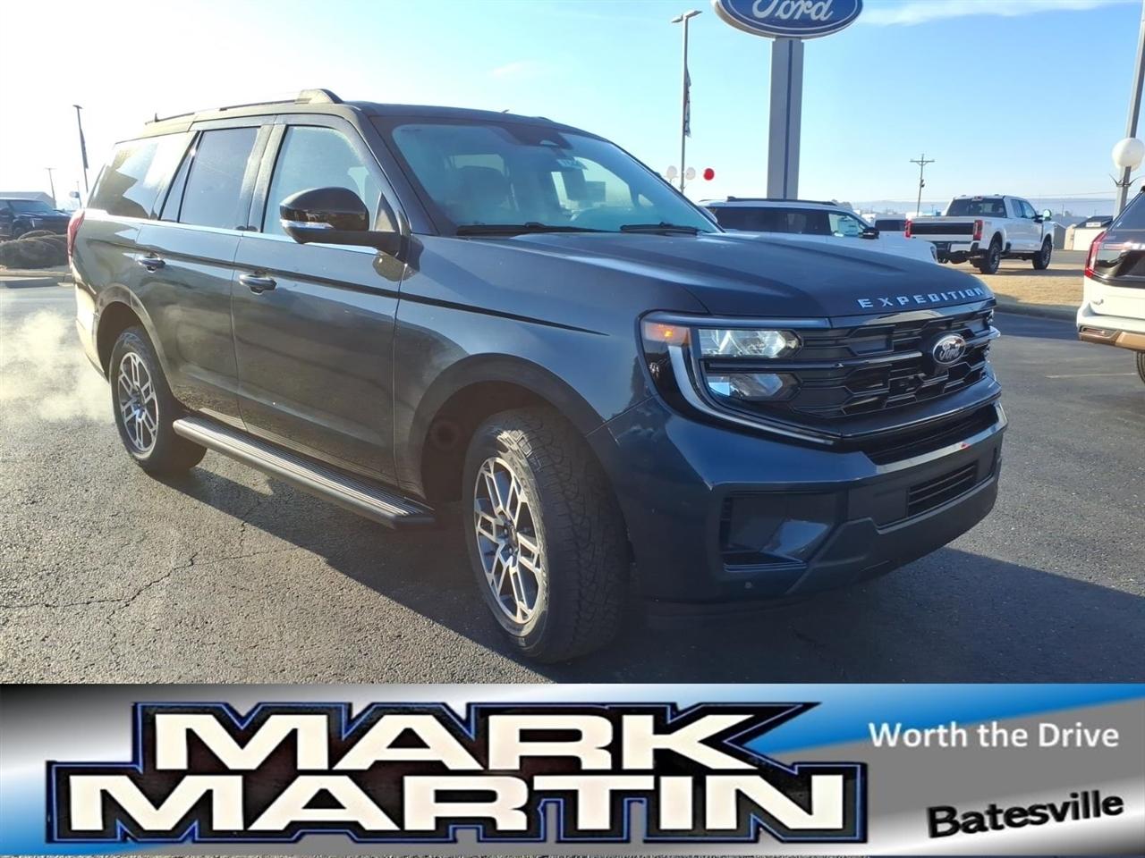 2026 Ford Expedition Active