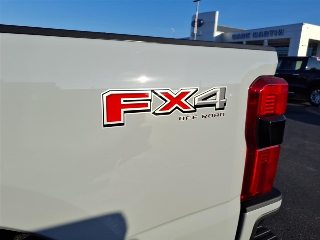 Ford Super Duty F-250 SRW  2026