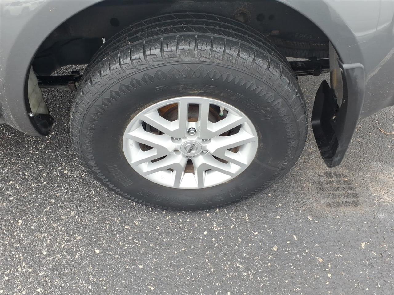 Nissan Frontier  2017