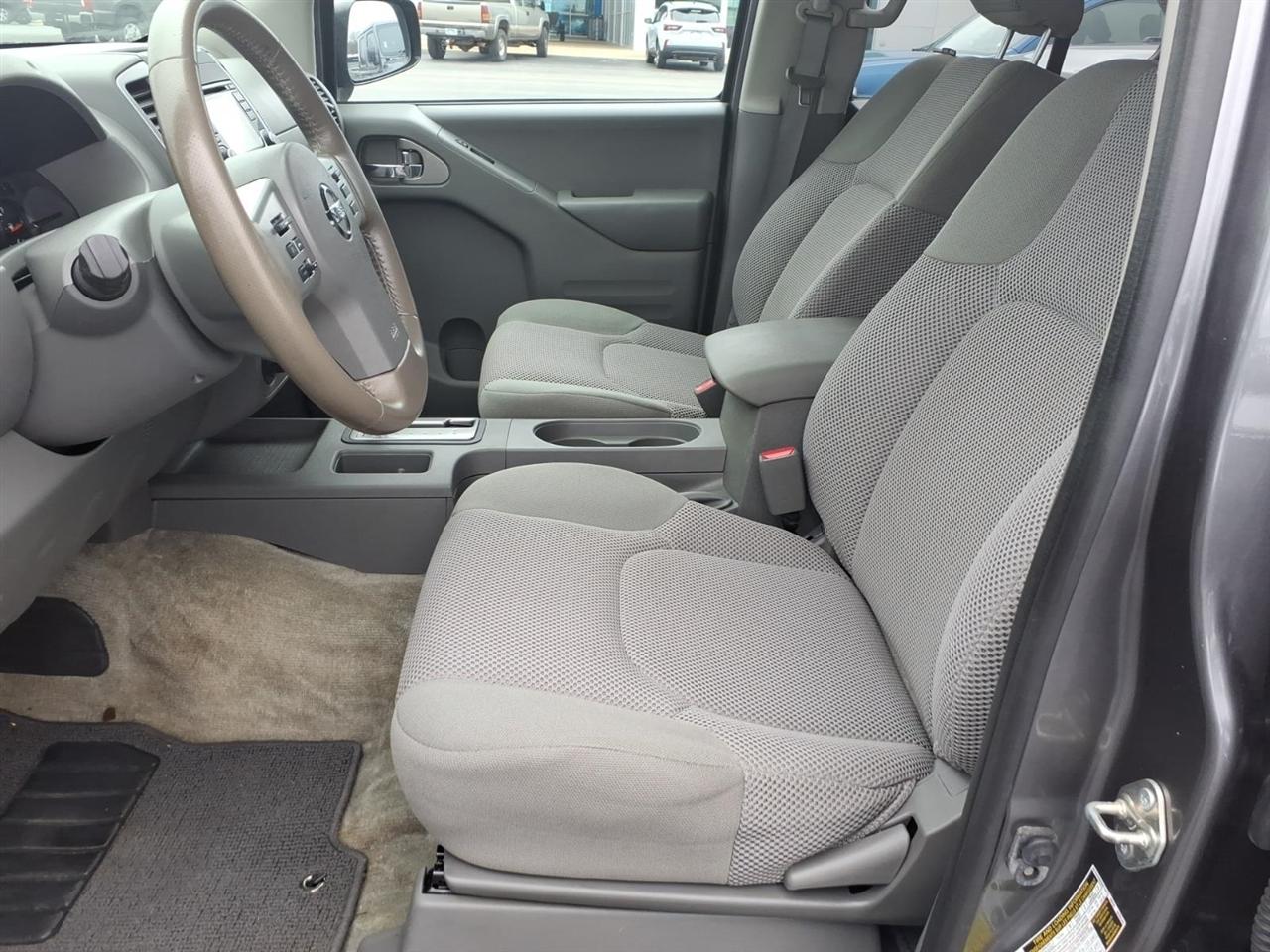 Nissan Frontier  2017