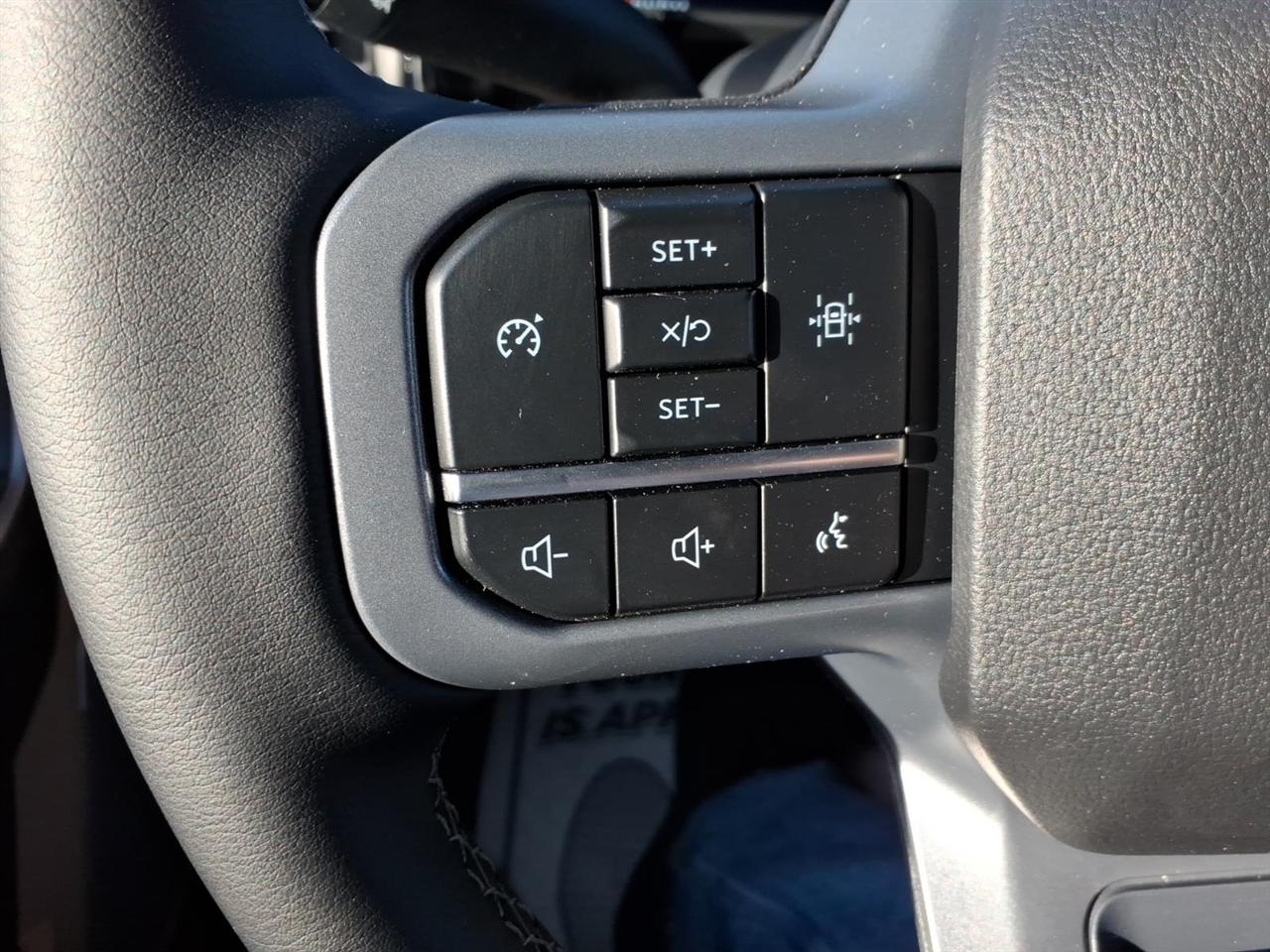 Ford Super Duty F-550 DRW  2026