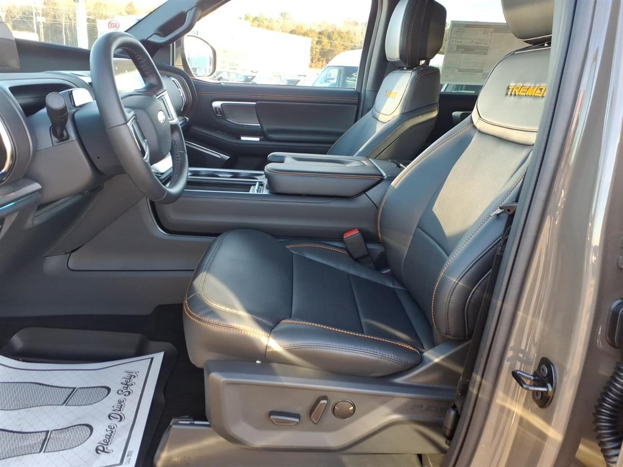 Ford Expedition  2026