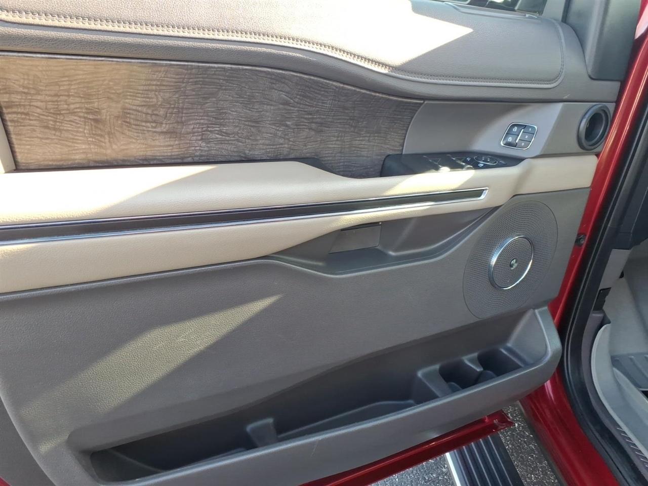 Ford Expedition  2019