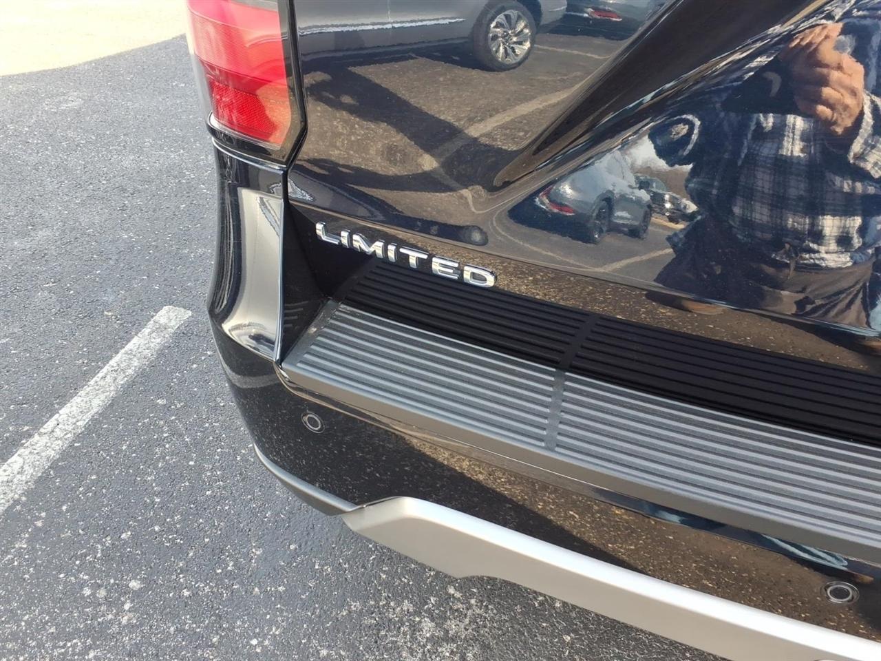 Ford Expedition  2021