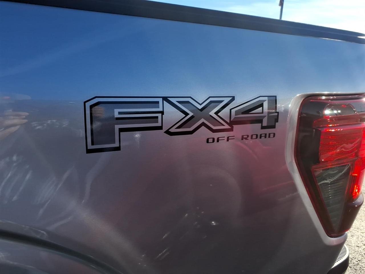 Ford F-150  2026