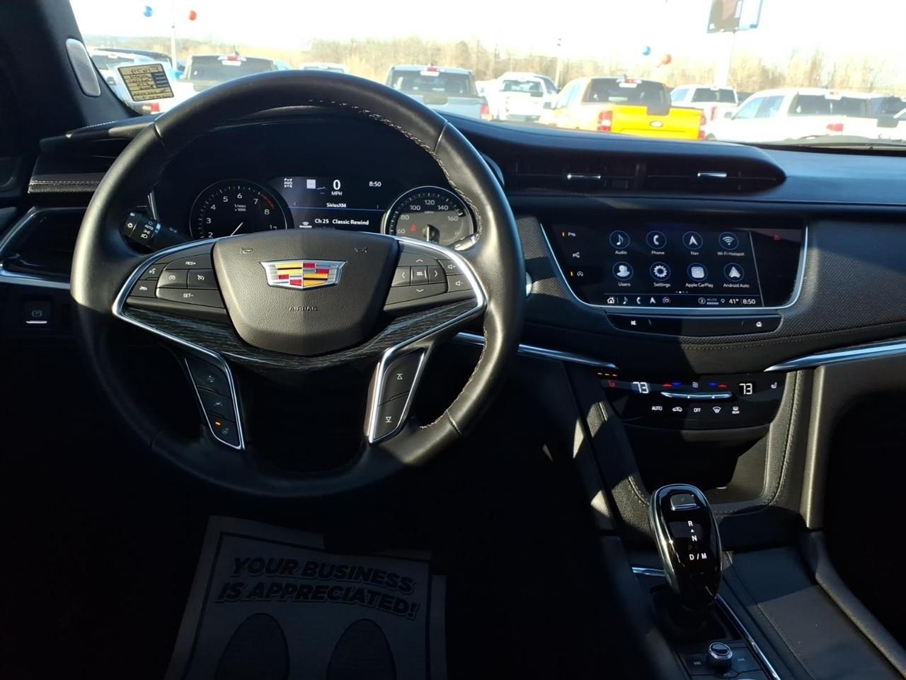 Cadillac XT5  2024