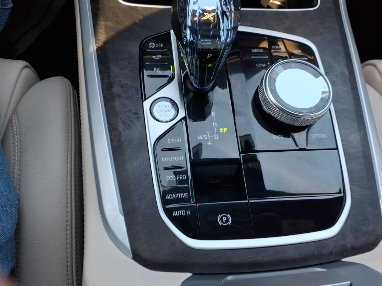BMW X5  2022