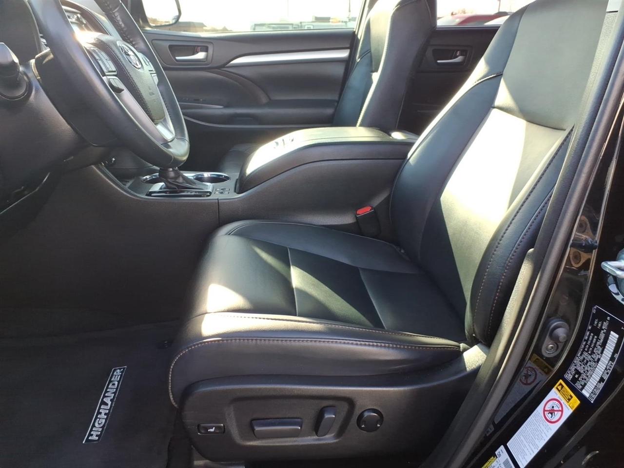 Toyota Highlander  2019