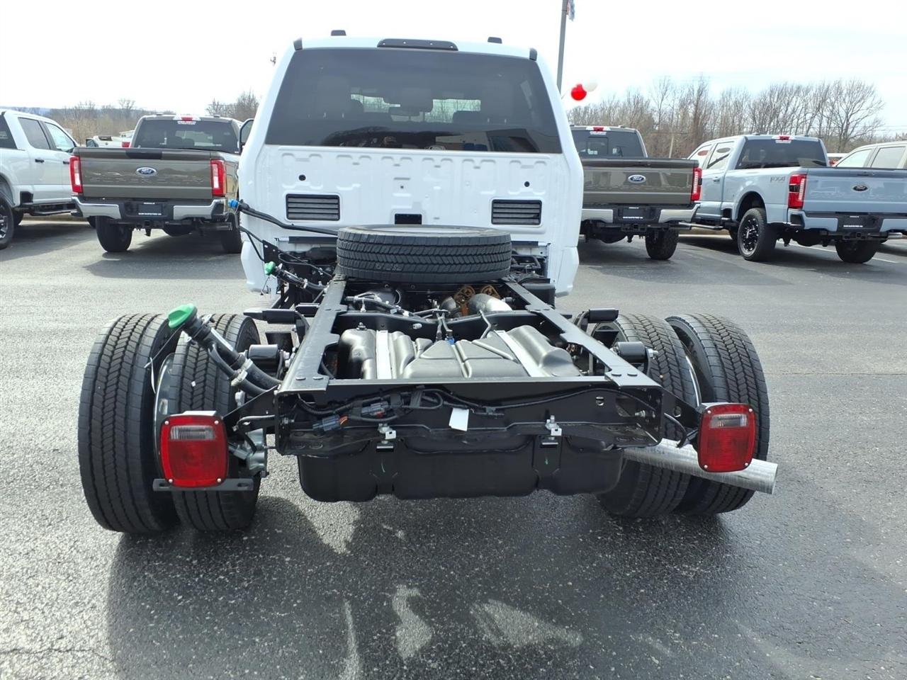 Ford Super Duty F-550 DRW  2026