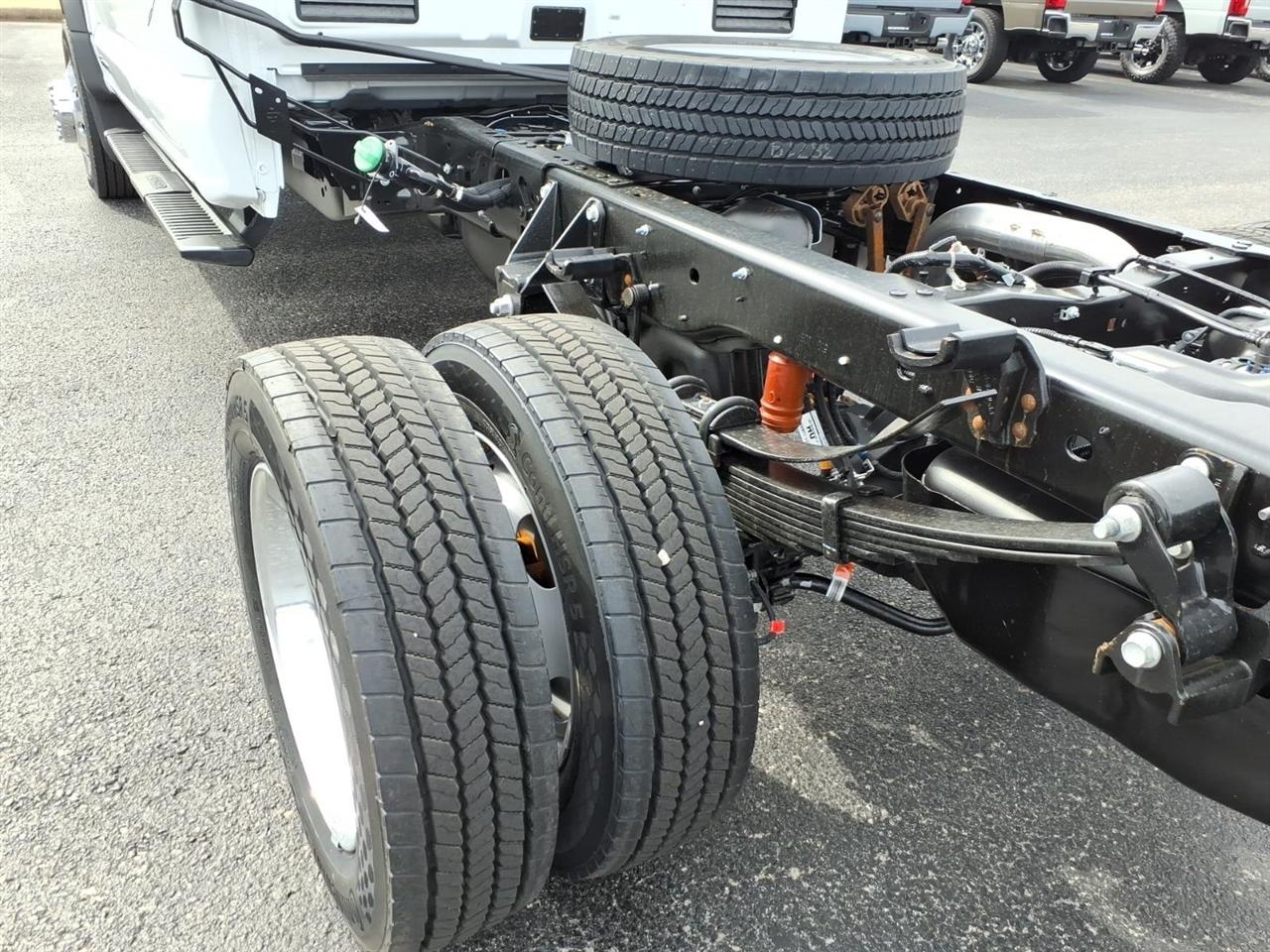 Ford Super Duty F-550 DRW  2026