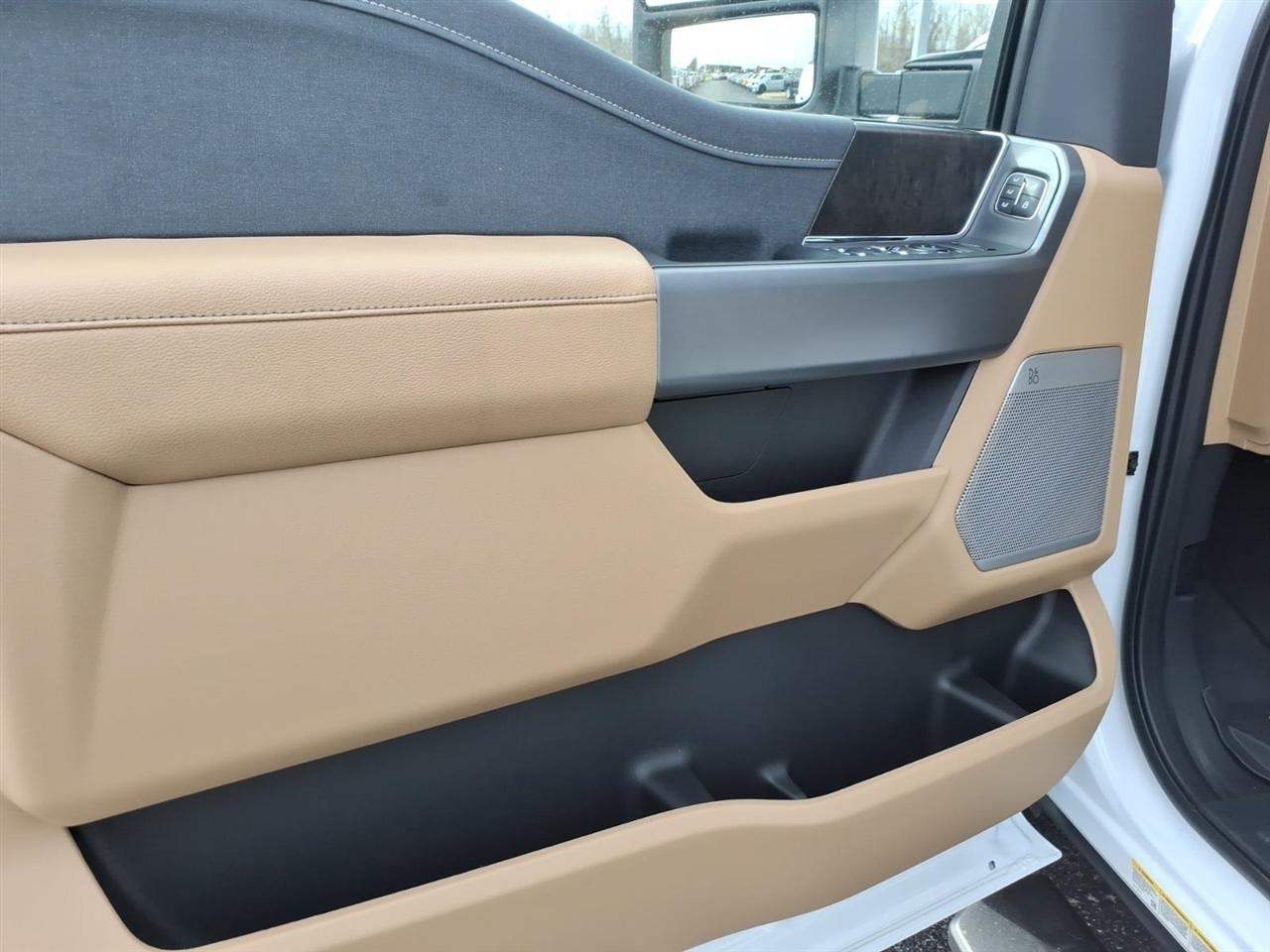 Ford Super Duty F-550 DRW  2026