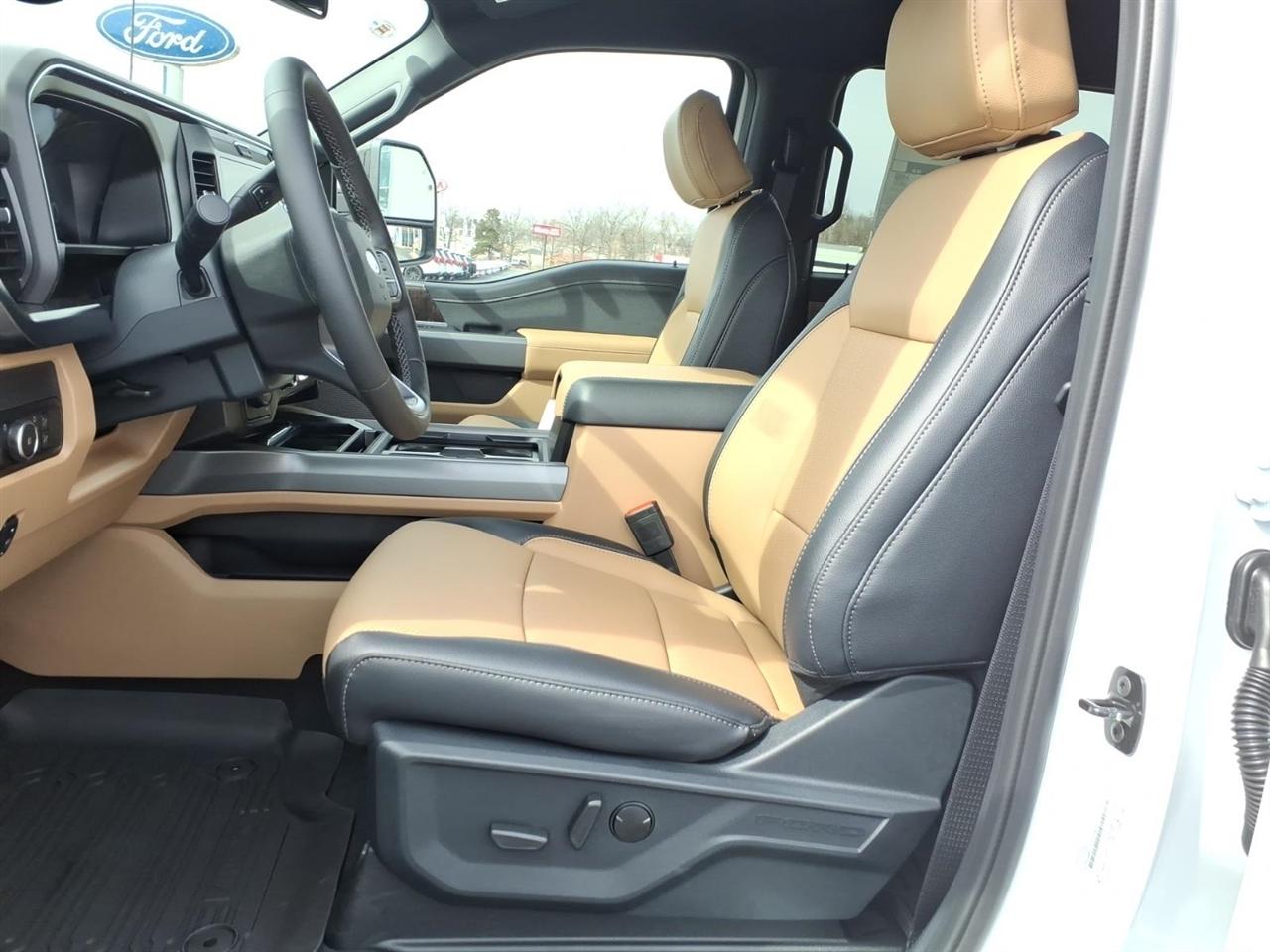 Ford Super Duty F-550 DRW  2026