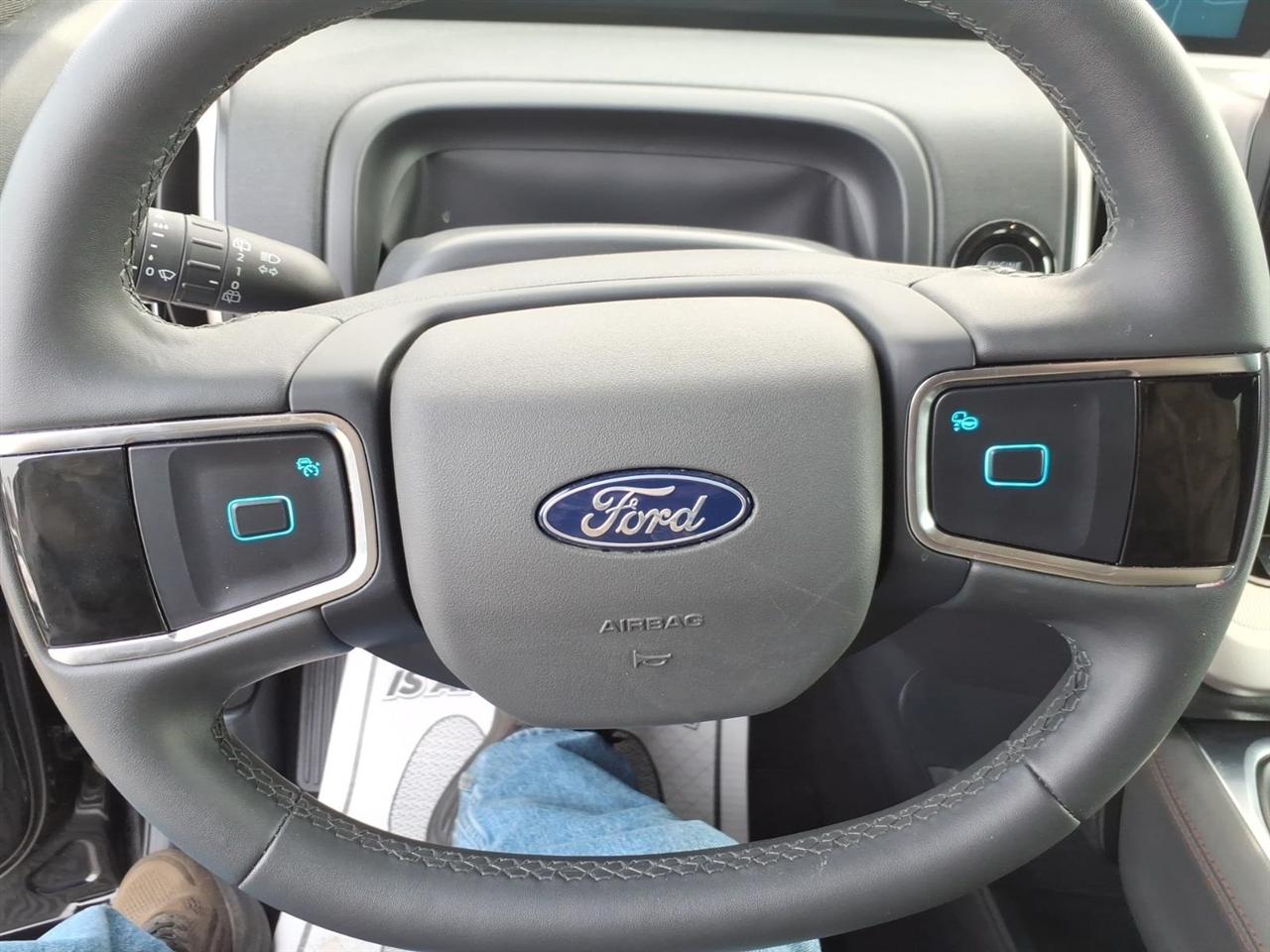 Ford Expedition  2025