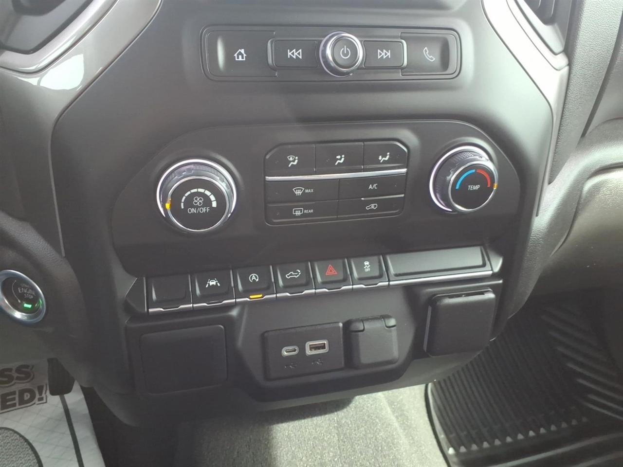 Chevrolet Silverado 1500  2023