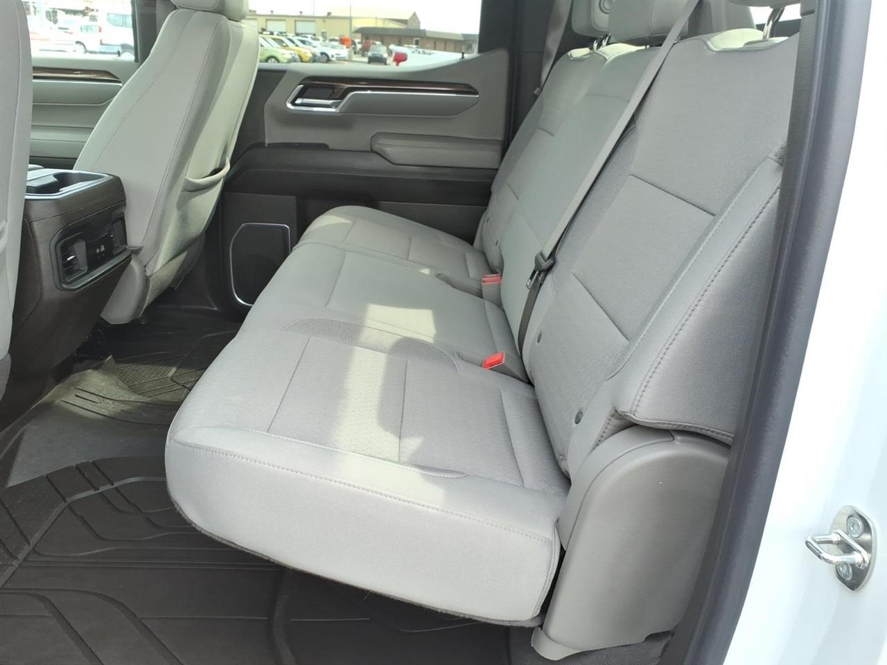 Chevrolet Silverado 1500  2024