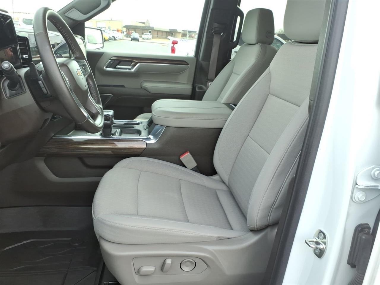 Chevrolet Silverado 1500  2024