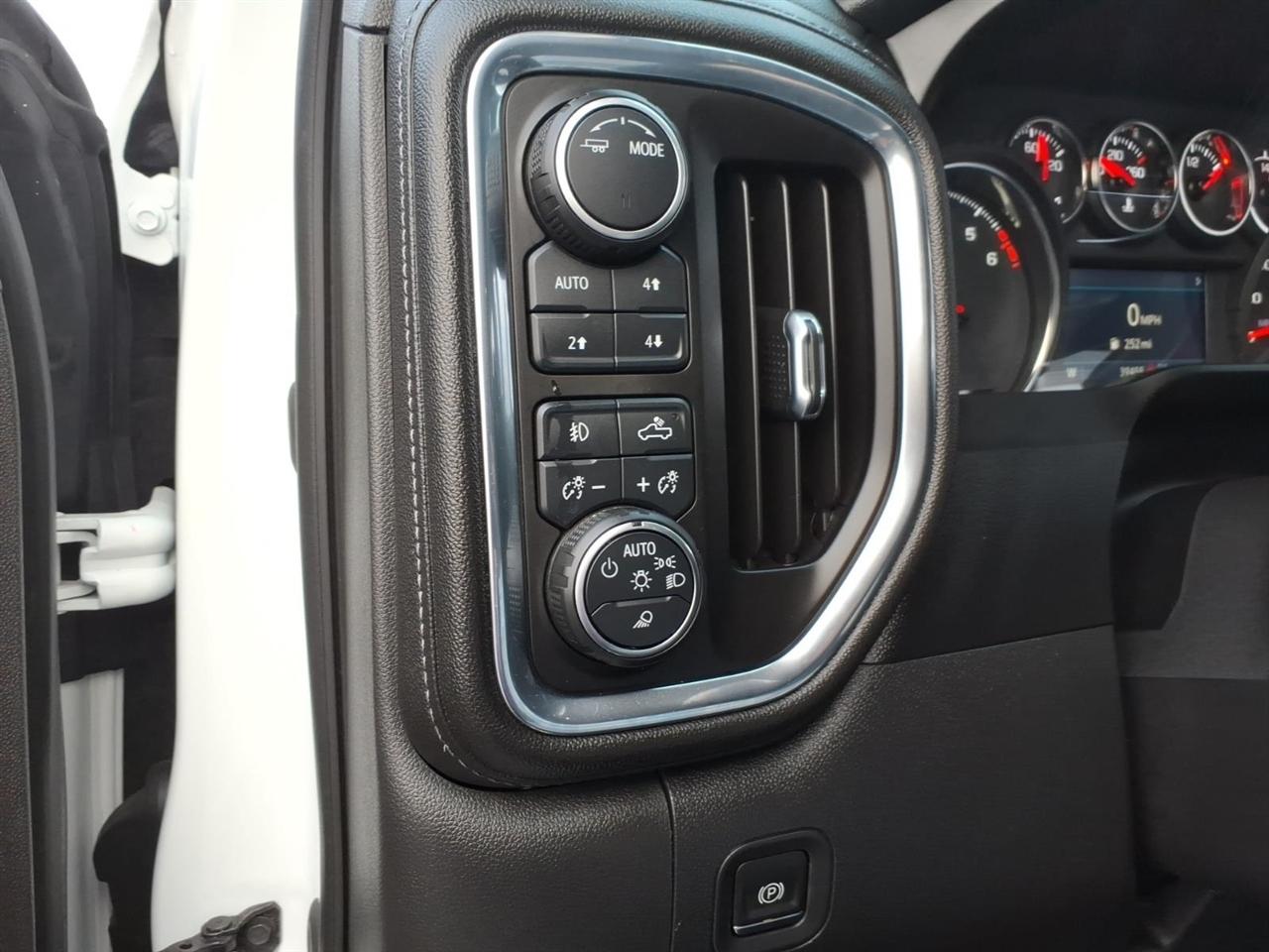 Chevrolet Silverado 1500  2020