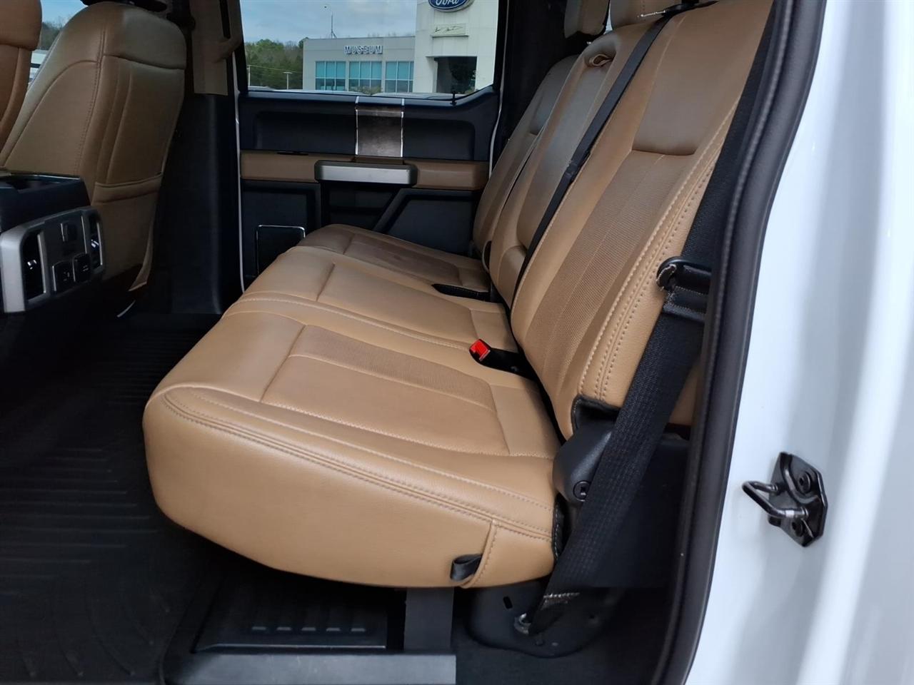 Ford Super Duty F-450 DRW  2022