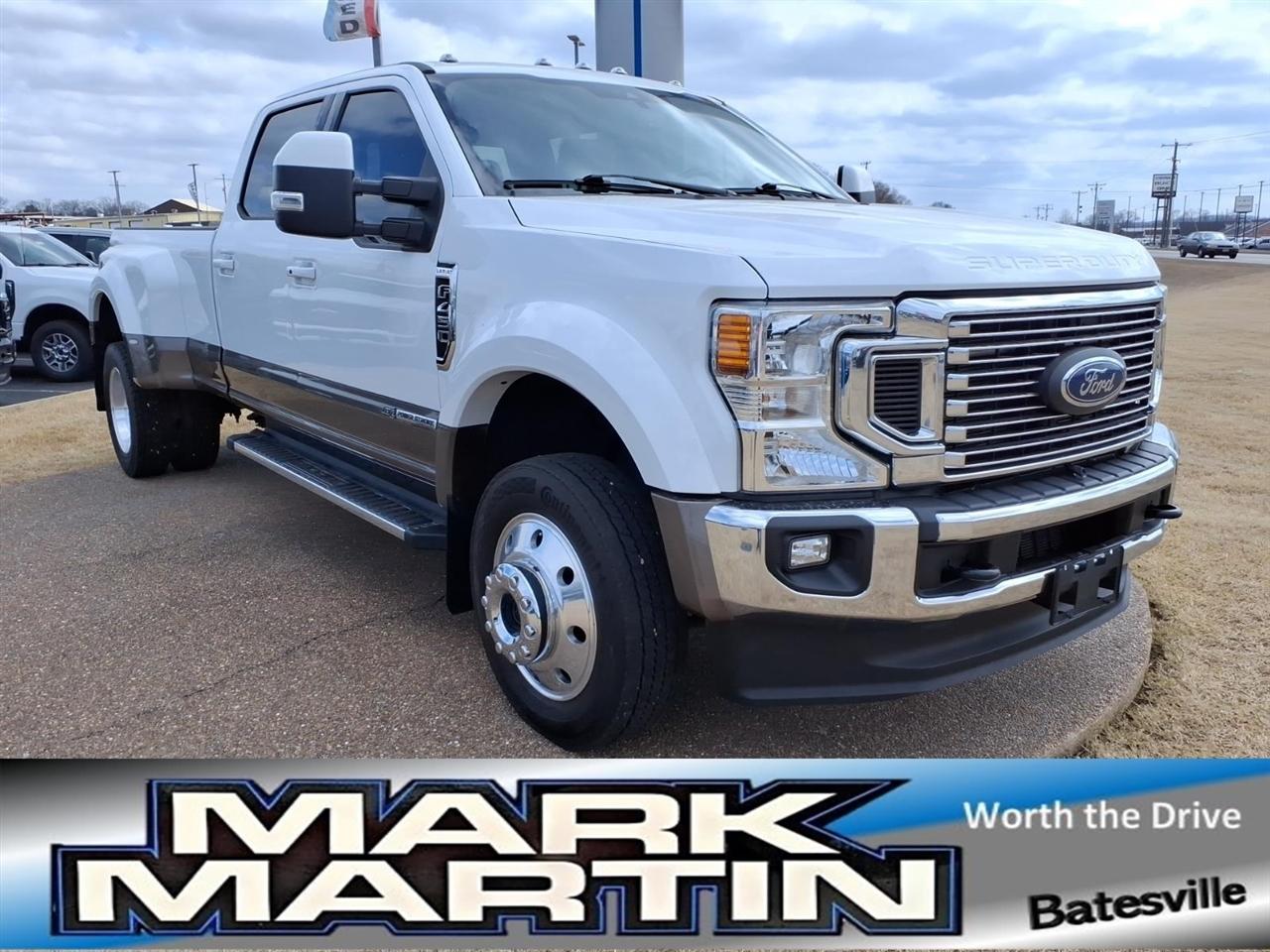 2022 Ford Super Duty F-450 DRW Lariat