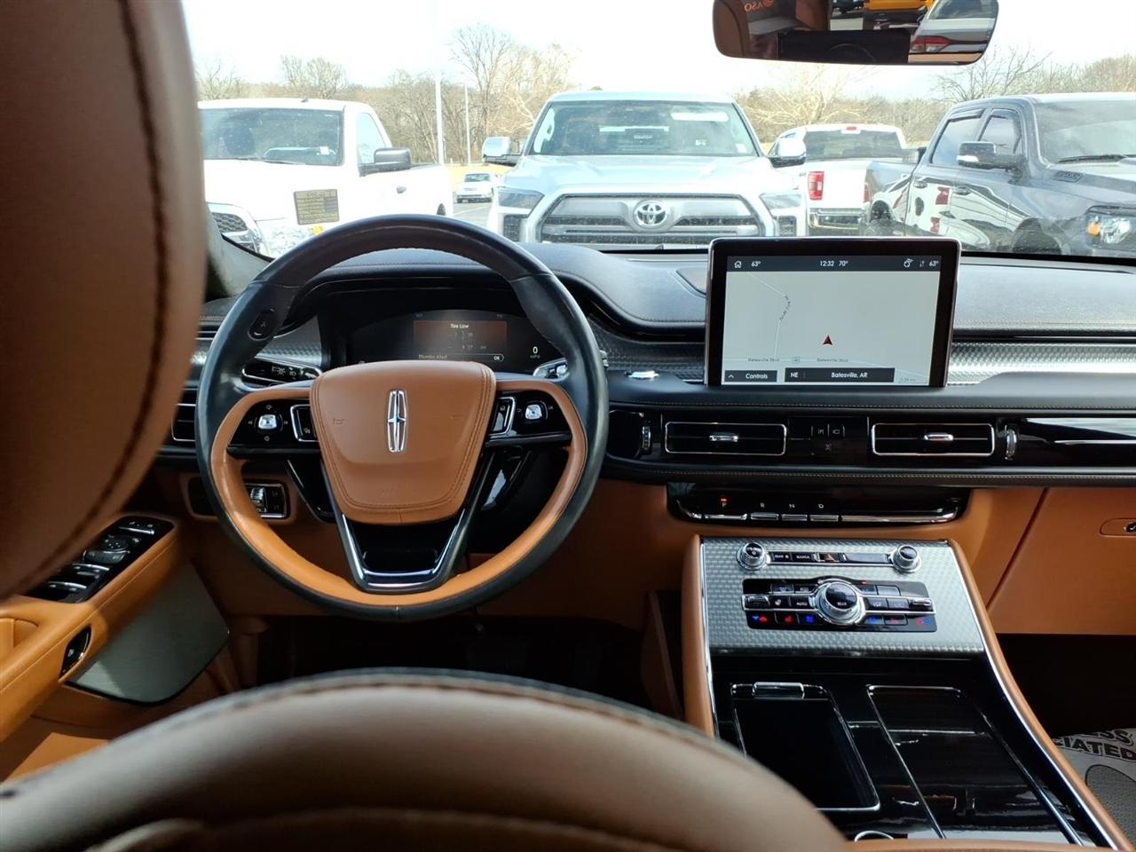 Lincoln Aviator  2021