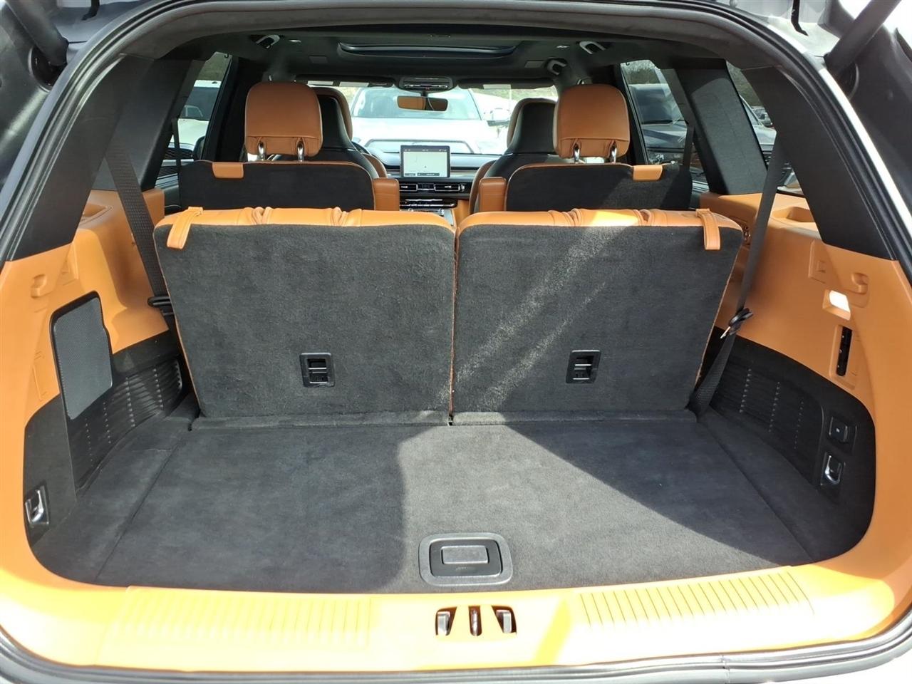 Lincoln Aviator  2021