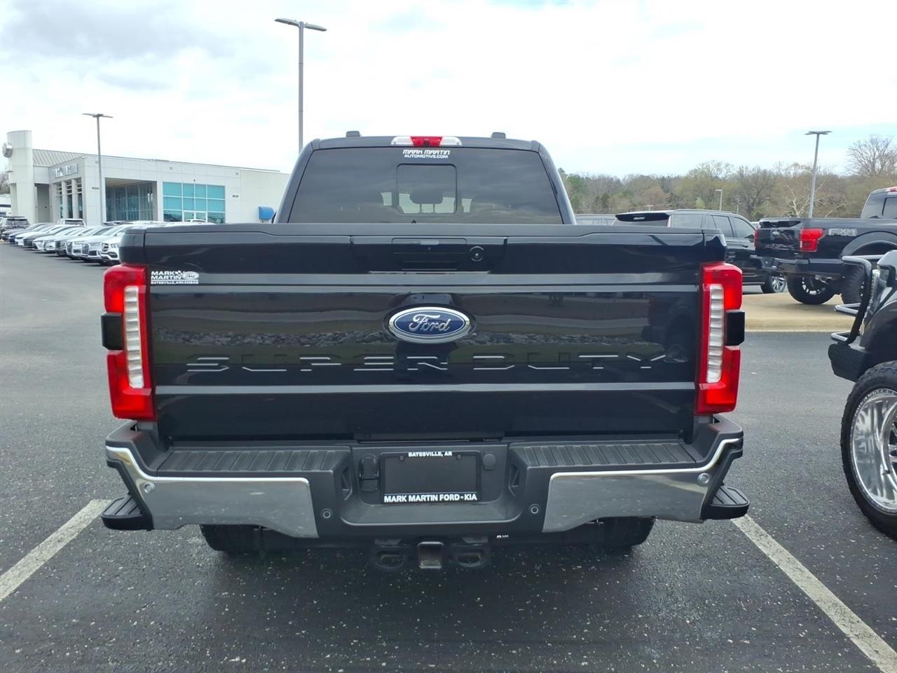 Ford Super Duty F-250 SRW  2024