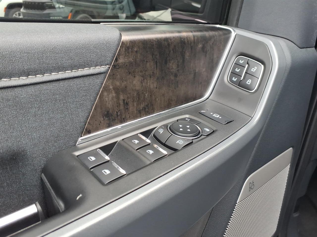 Ford Super Duty F-250 SRW  2024