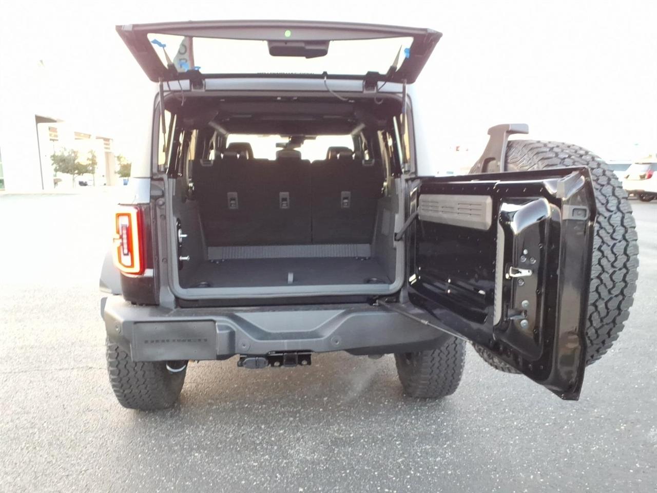 Ford Bronco  2026