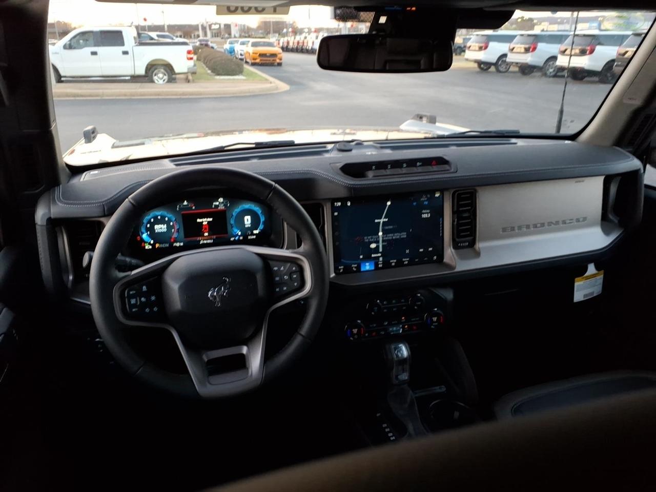 Ford Bronco  2026