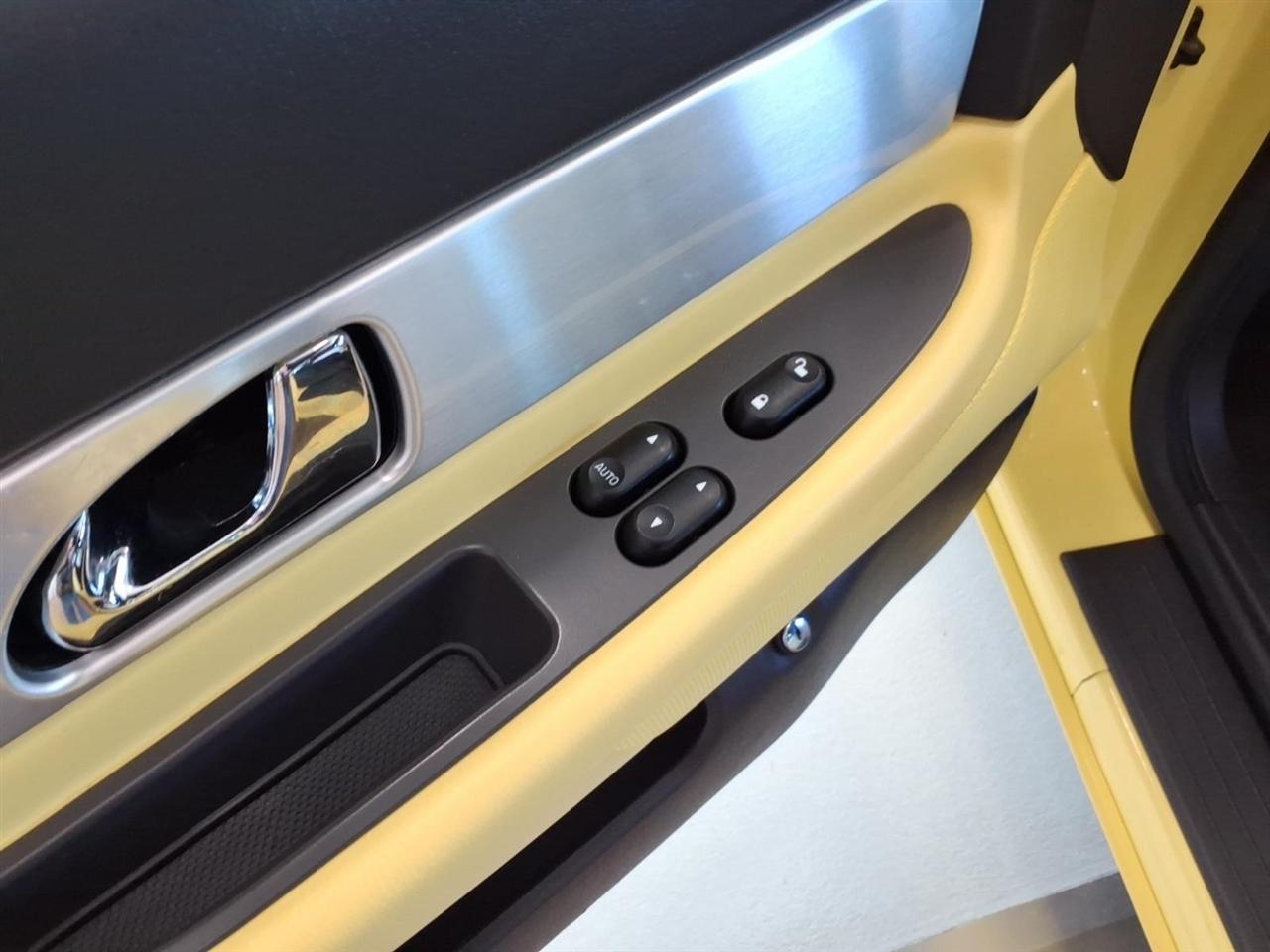 Ford Thunderbird  2002