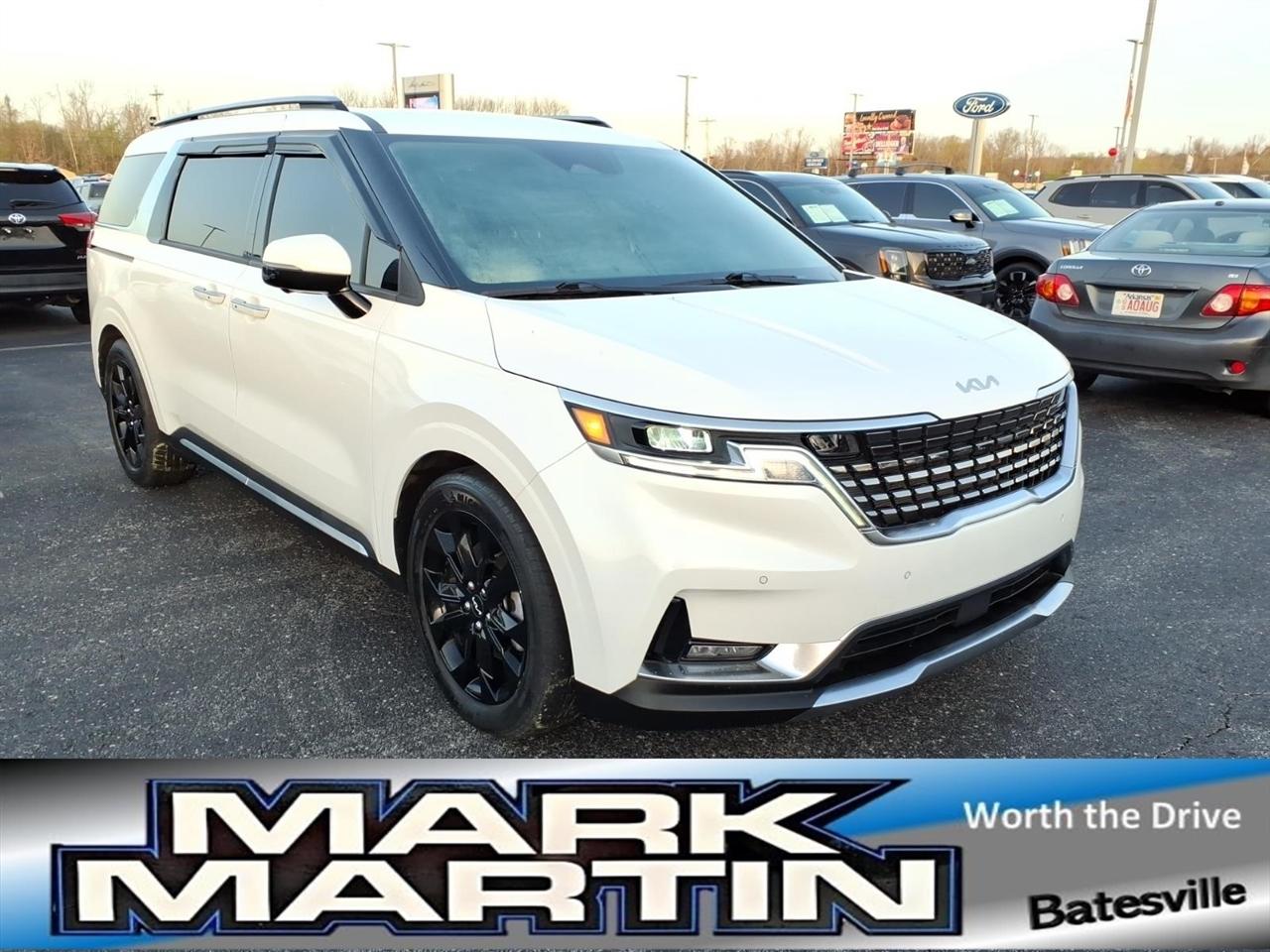 2022 Kia Carnival SX