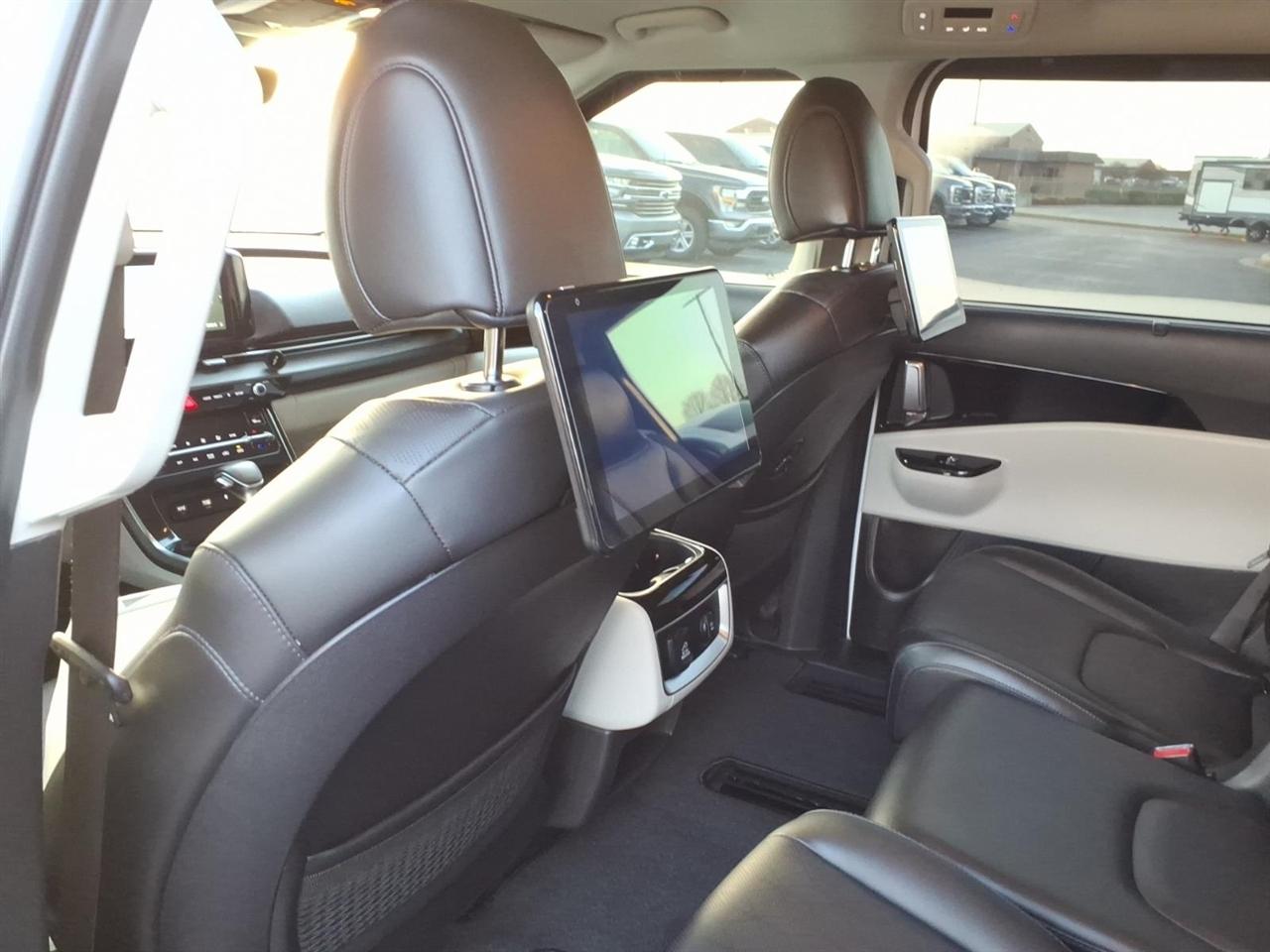Kia Carnival  2022